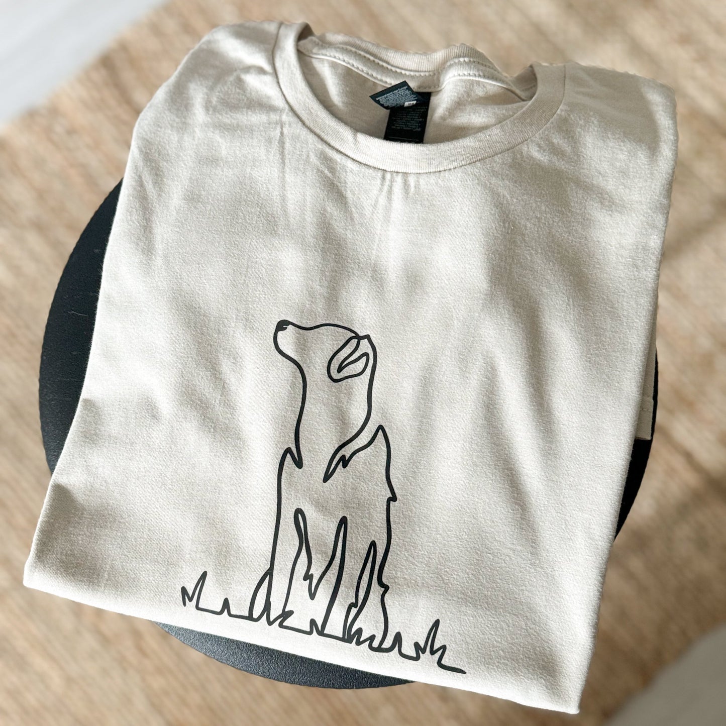 T-PAITA - custom one line kuvalla