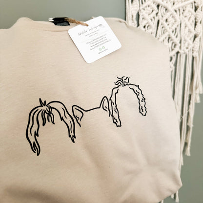 T-PAITA - custom korvakuvituksella