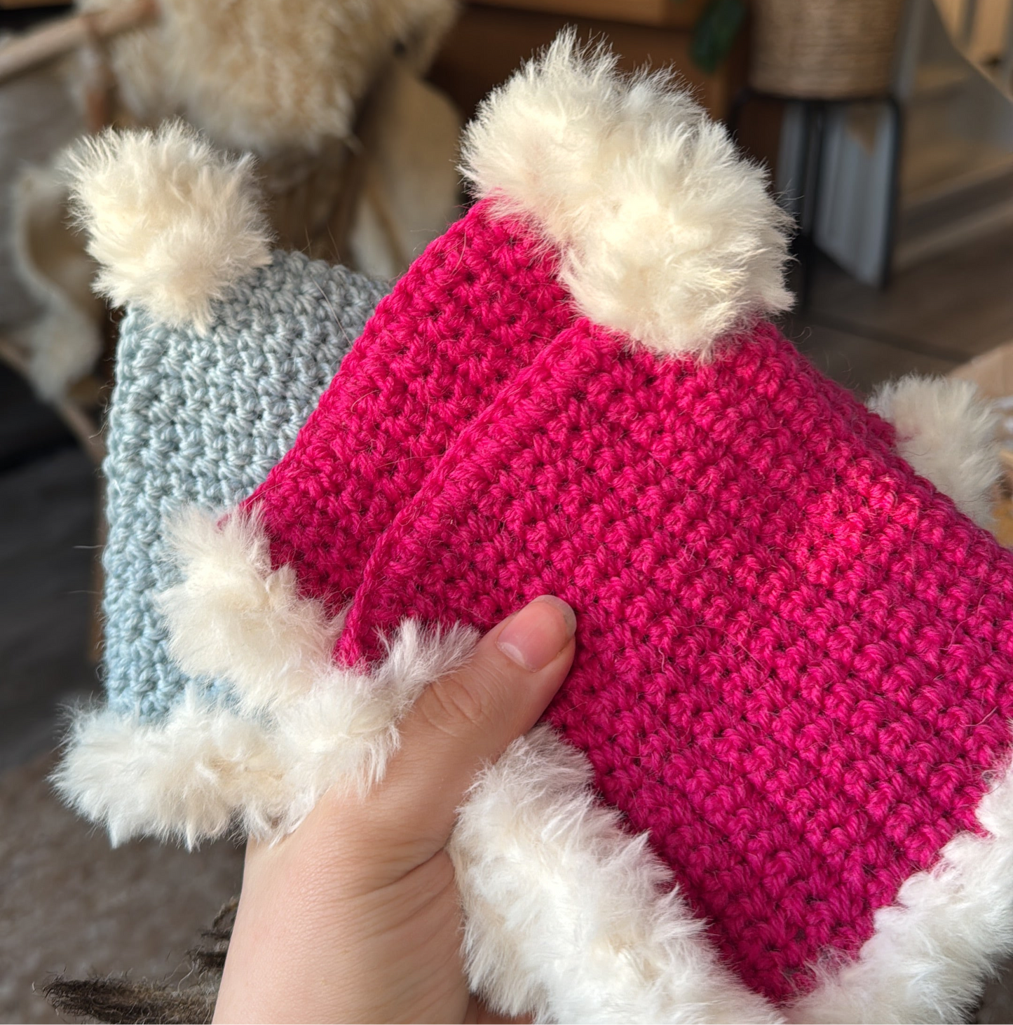 Koirien virkattu tonttulakki