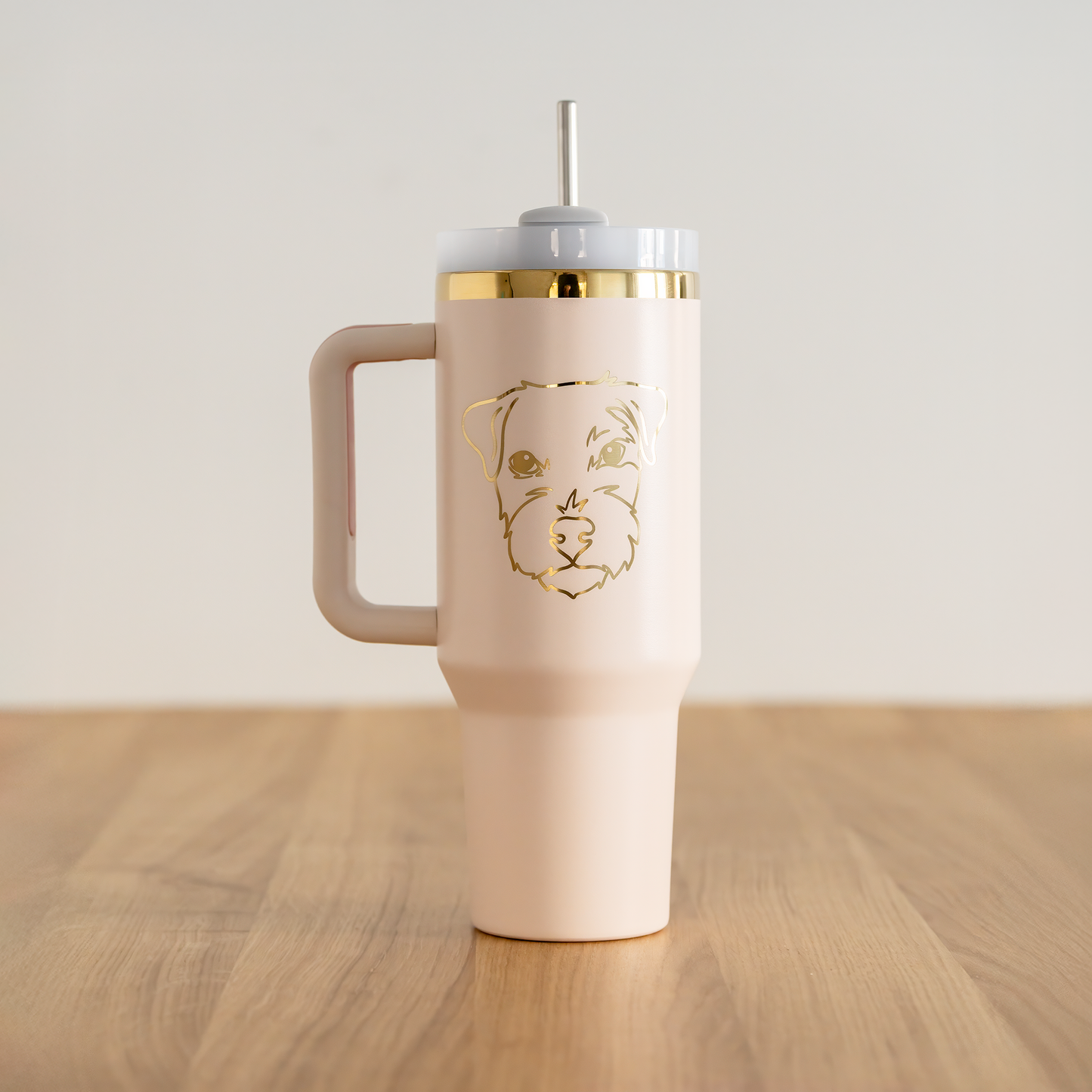 Digitaalinen kuvitus Kibon laserkaiverrukseen (lemmikin kasvot)