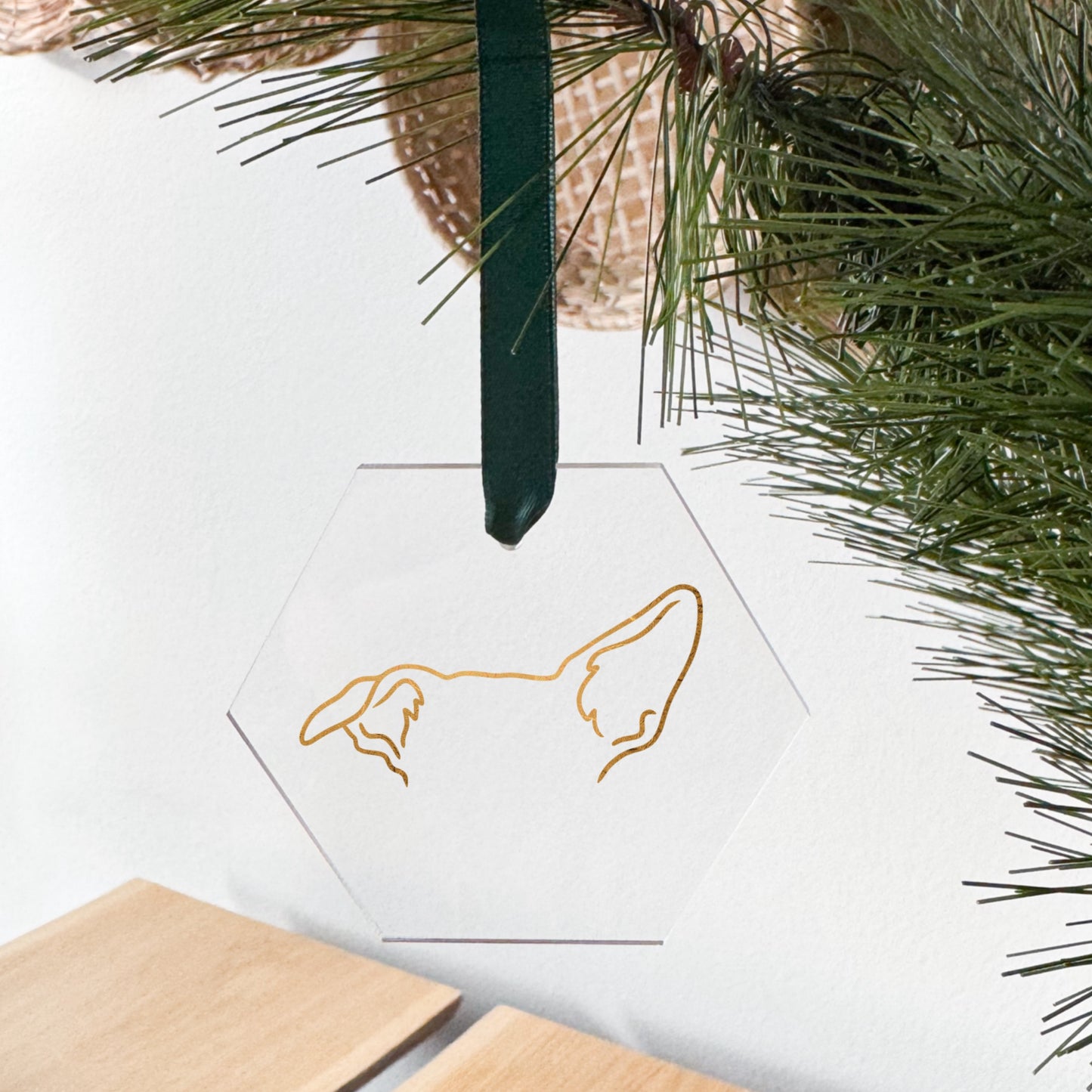 JOULUKORISTE kirkas kuusikulmio - custom korvakuvitus